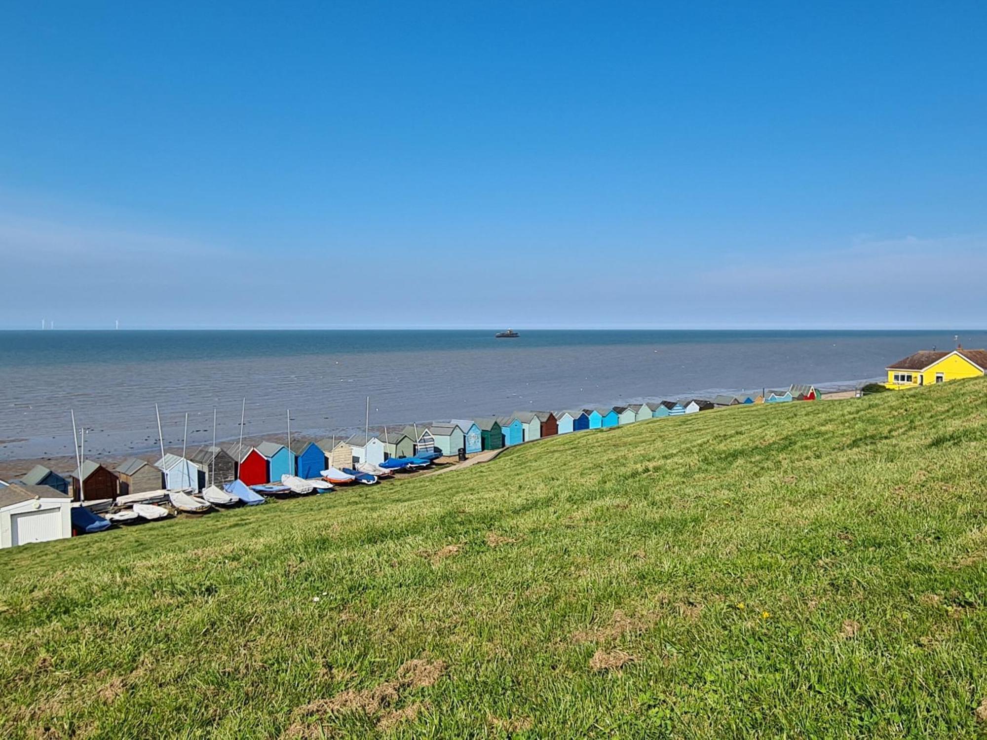 Vitamin Sea Residency Herne Bay Luaran gambar