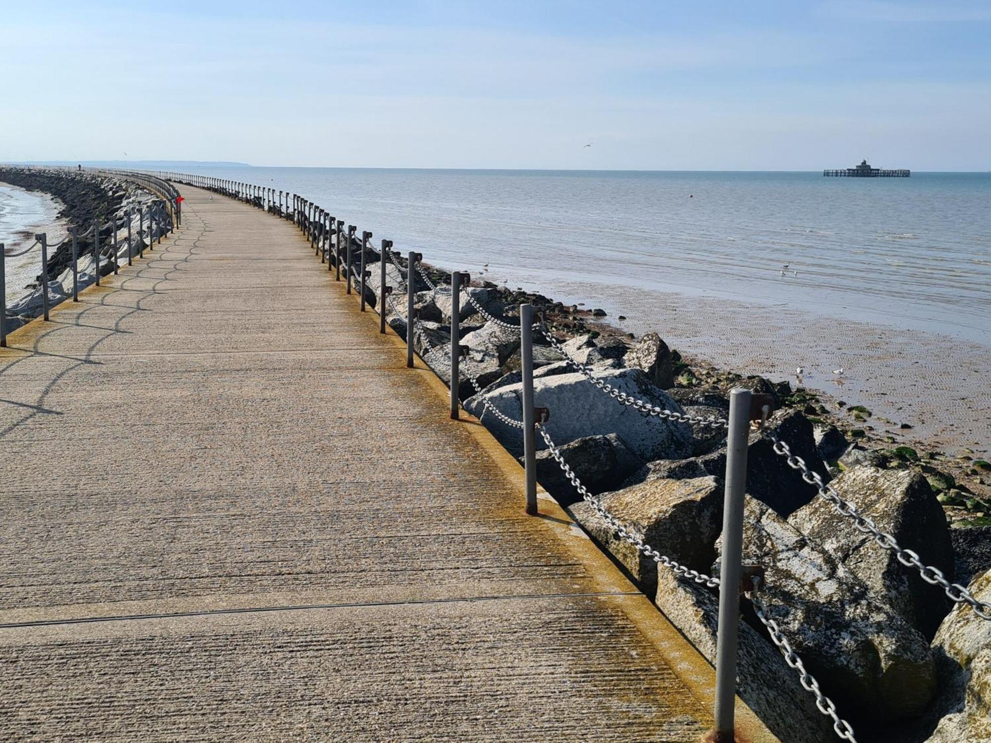 Vitamin Sea Residency Herne Bay Luaran gambar